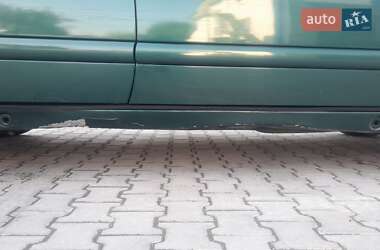 Седан Mercedes-Benz E-Class 1997 в Черновцах