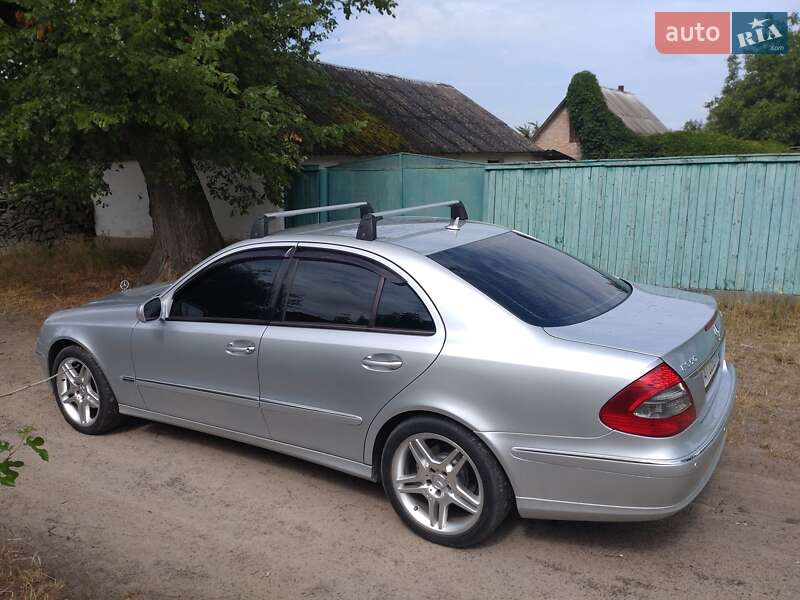 Седан Mercedes-Benz E-Class 2006 в Харькове