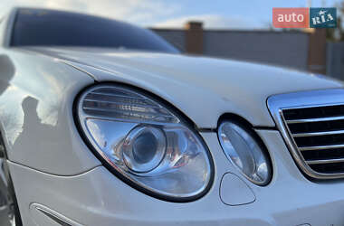 Седан Mercedes-Benz E-Class 2008 в 