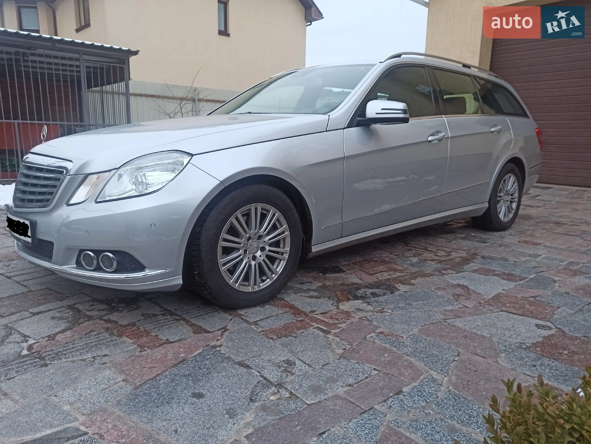 2011 Mercedes-Benz E-klasse - мініатюра 4