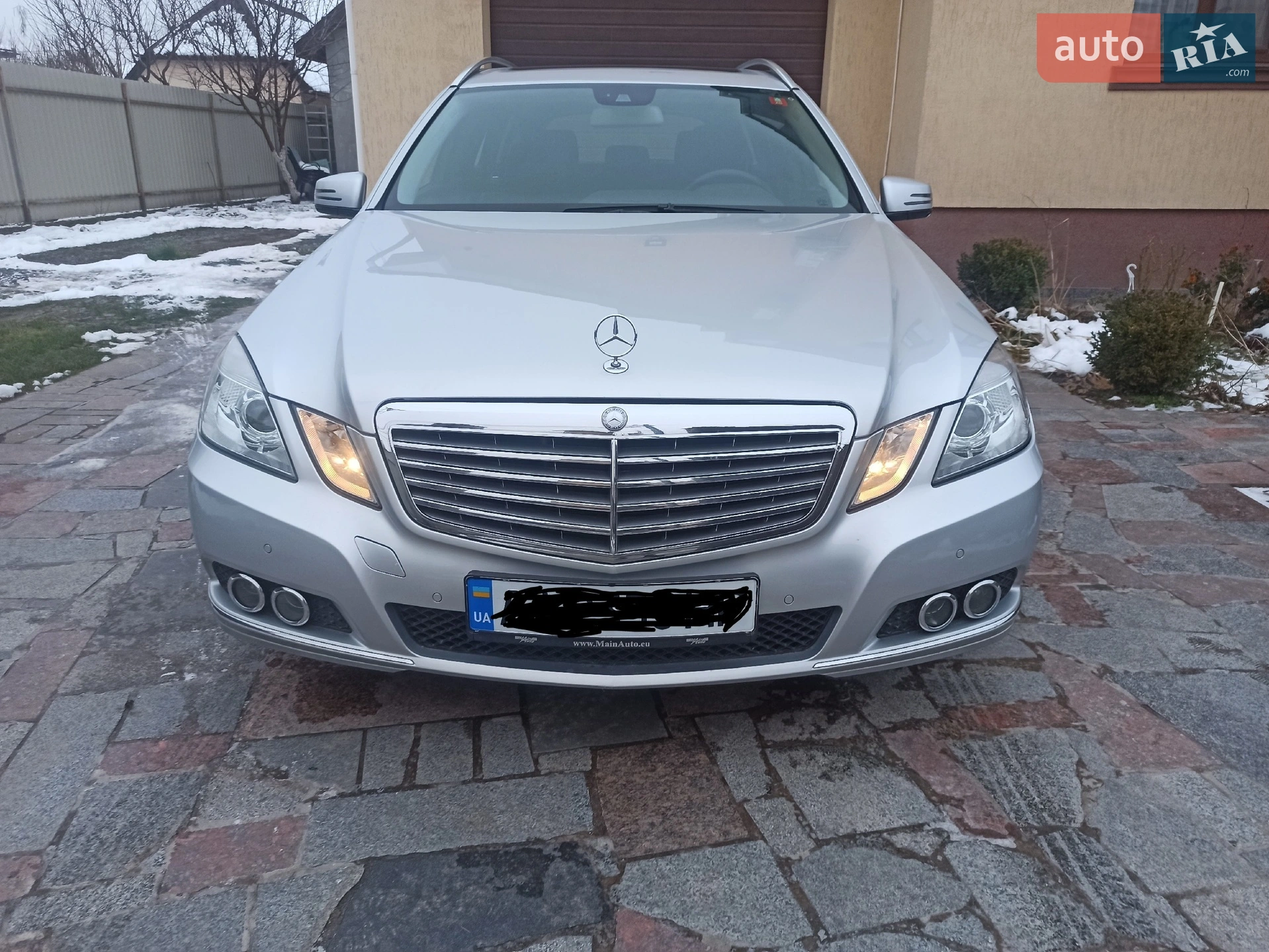 2011 Mercedes-Benz E-klasse - мініатюра 6