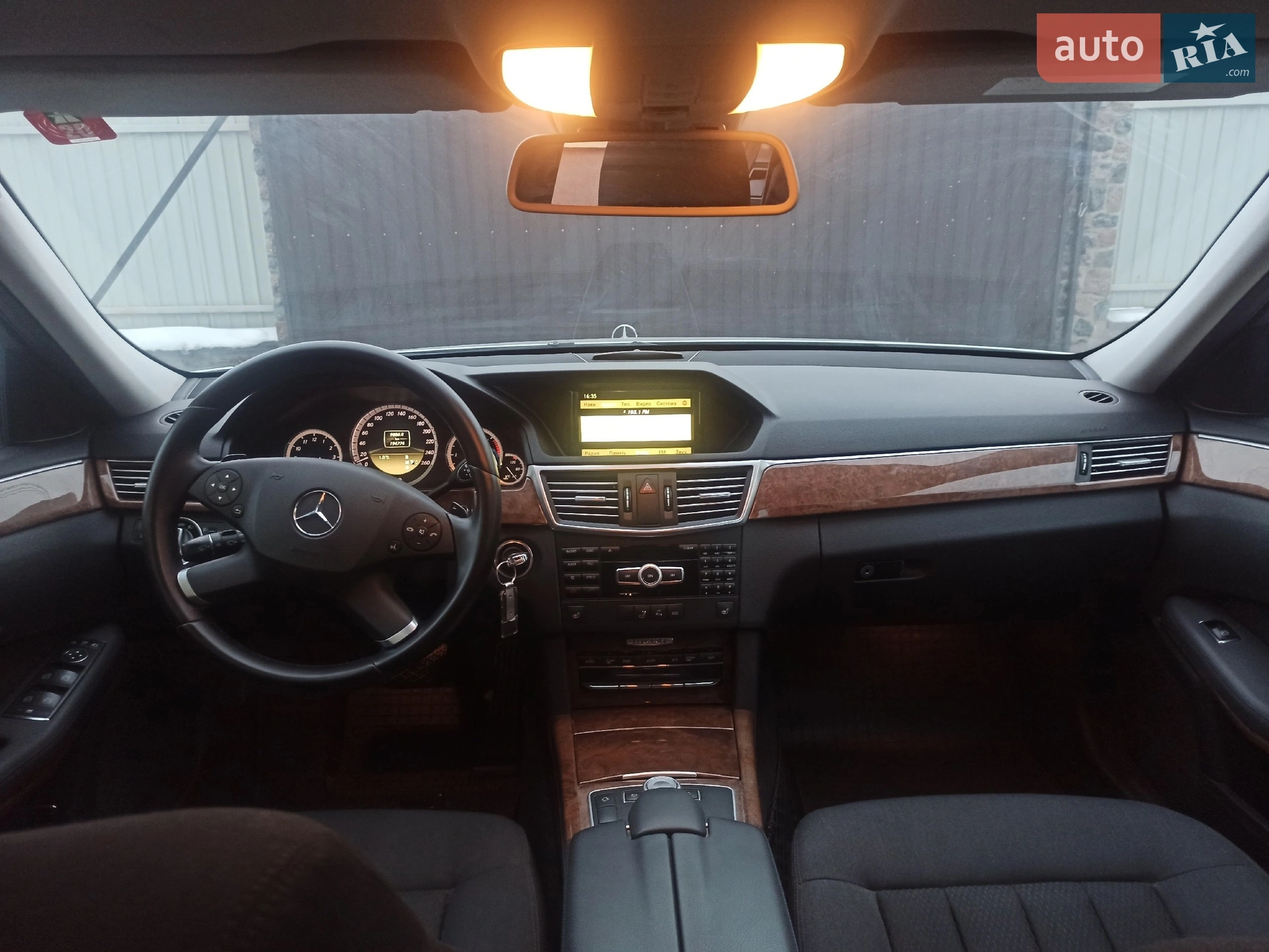 2011 Mercedes-Benz E-klasse - мініатюра 12