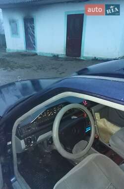 Седан Mercedes-Benz E-Class 1995 в 