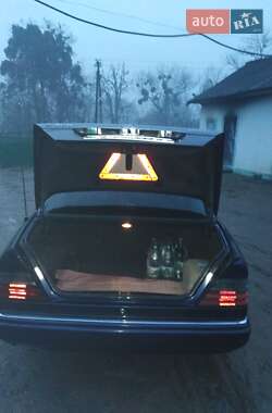 Седан Mercedes-Benz E-Class 1995 в 