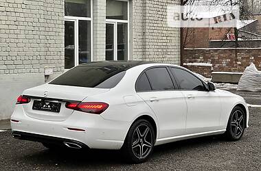 Седан Mercedes-Benz E-Class 2021 в 