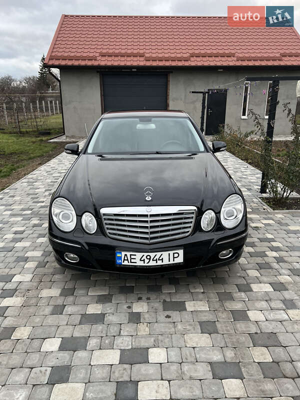 Mercedes-Benz E-Class 2008