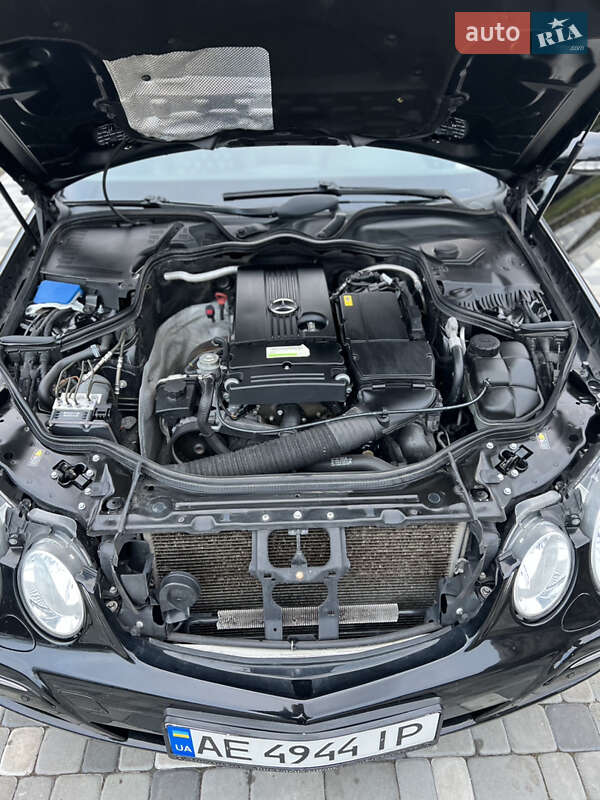 Седан Mercedes-Benz E-Class 2008 в Днепре