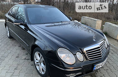 Седан Mercedes-Benz E-Class 2006 в Одессе