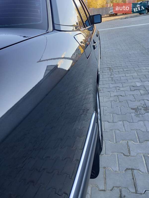 Седан Mercedes-Benz E-Class 1995 в Шептицькому