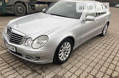 Седан Mercedes-Benz E-Class 2008 в 