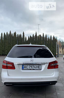 Универсал Mercedes-Benz E-Class 2011 в Луцке