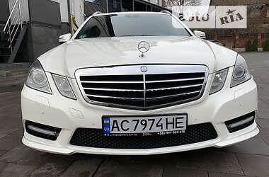 Універсал Mercedes-Benz E-Class 2011 в Луцьку