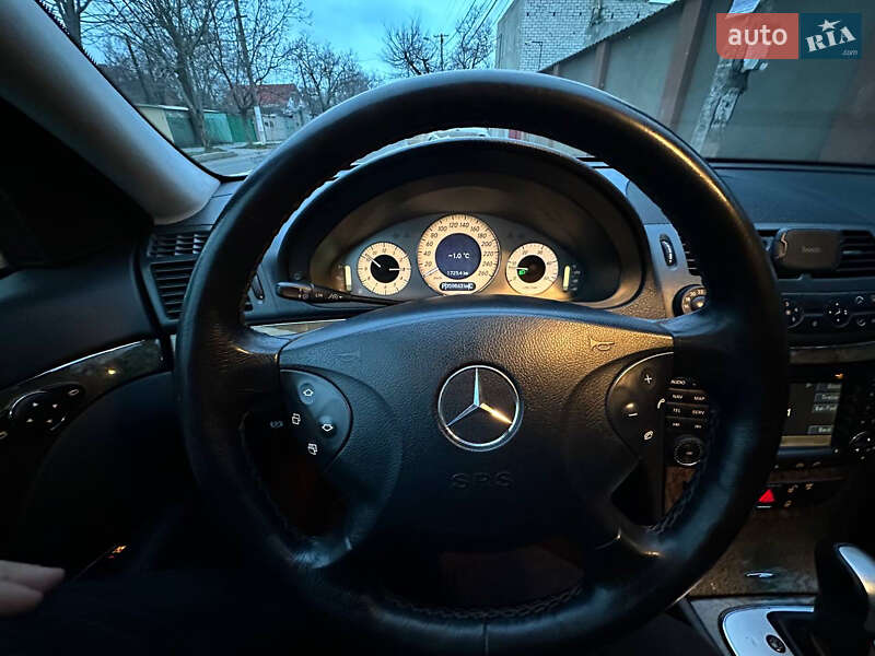 Седан Mercedes-Benz E-Class 2006 в Одесі фото 13 Седан Mercedes-Benz E-Class 2006 в Одесі