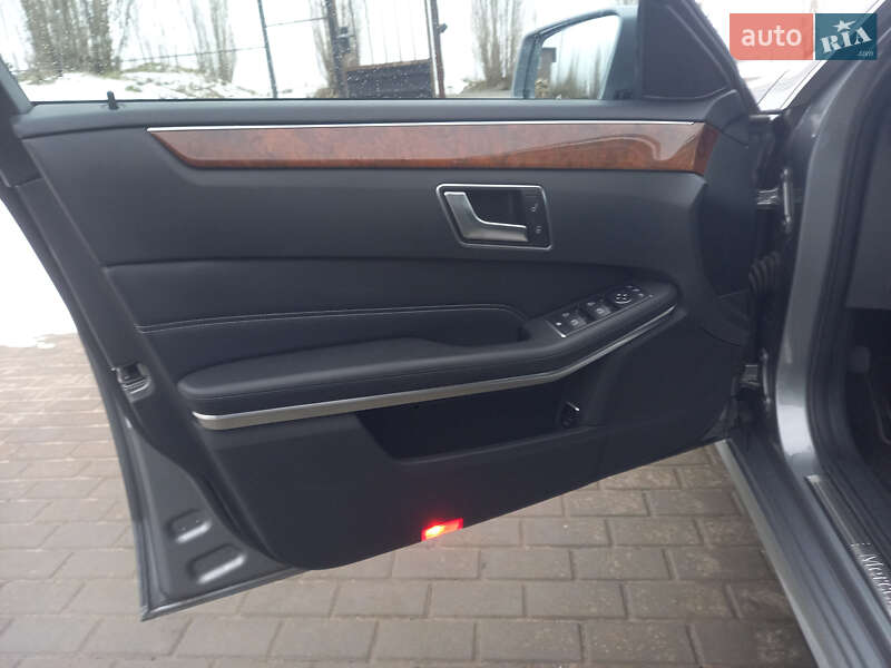 Универсал Mercedes-Benz E-Class 2014 в Луцке