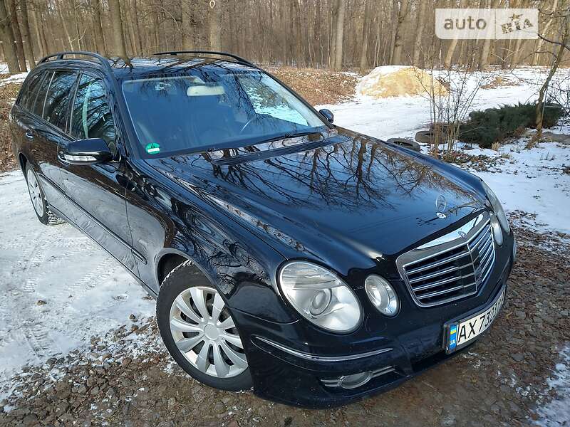 Универсал Mercedes-Benz E-Class 2008 в Харькове
