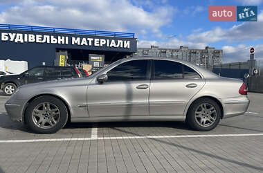 Седан Mercedes-Benz E-Class 2004 в Первомайске