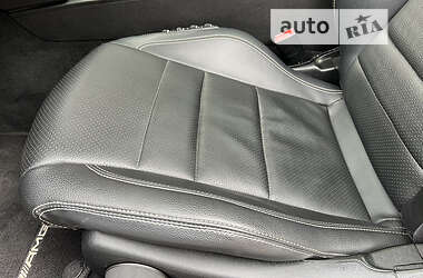 Купе Mercedes-Benz E-Class 2010 в 