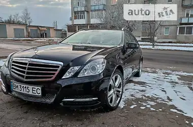 Mercedes-Benz E-Class 2011