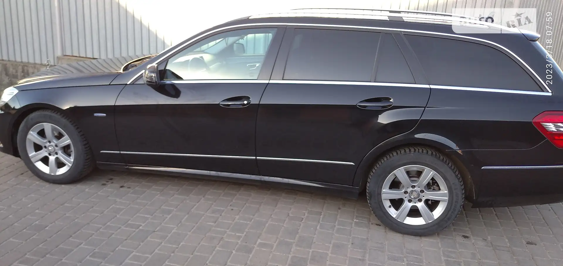 2010 Mercedes-Benz E-klasse - мініатюра 6