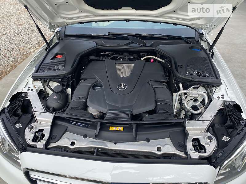 Універсал Mercedes-Benz E-Class 2016 в Києві