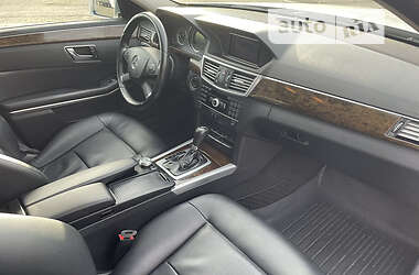 Универсал Mercedes-Benz E-Class 2011 в 