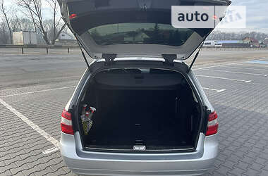 Универсал Mercedes-Benz E-Class 2011 в 