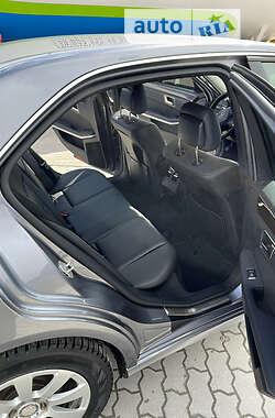 Седан Mercedes-Benz E-Class 2012 в 