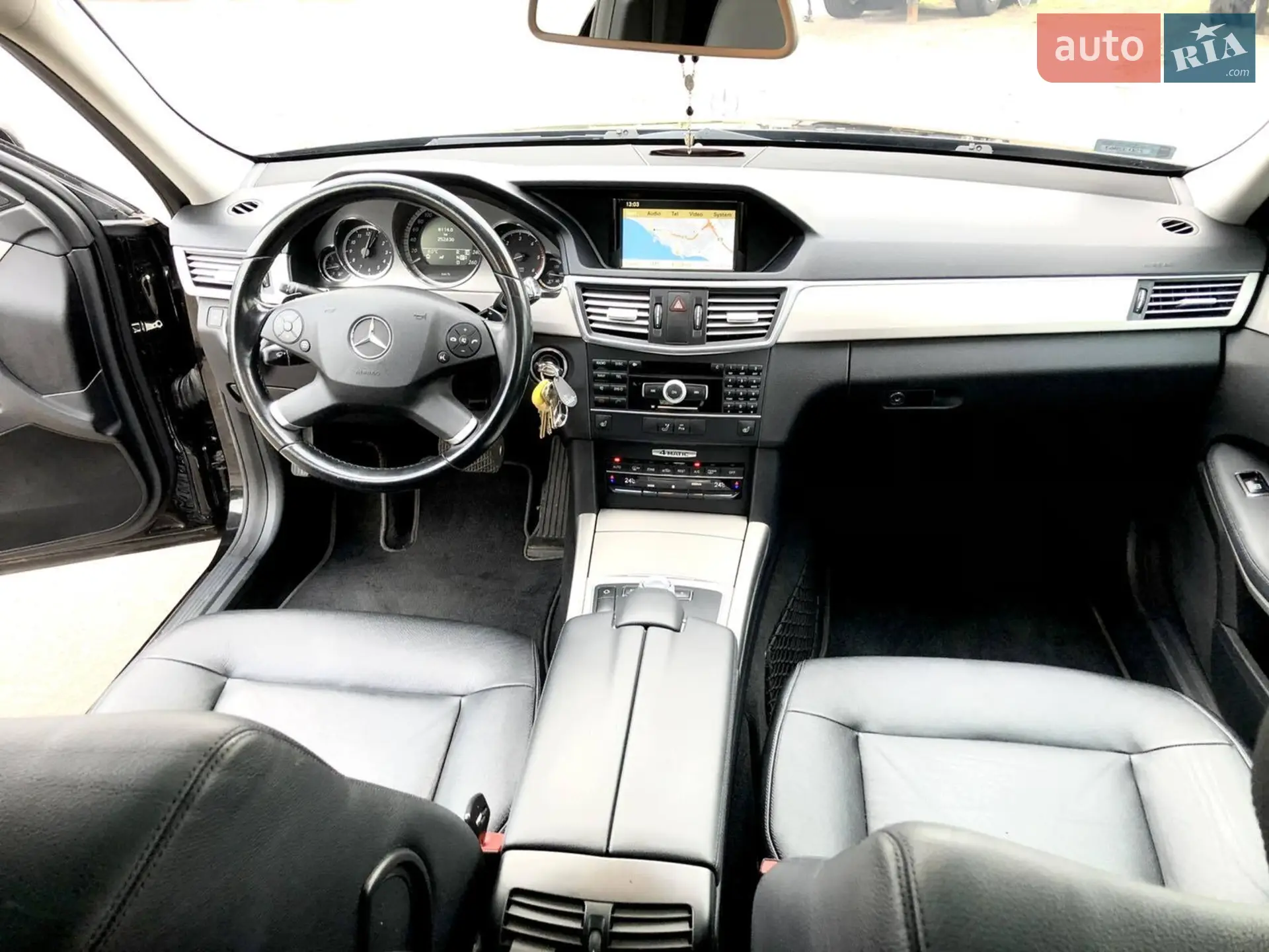 2010 Mercedes-Benz E-klasse - мініатюра 11