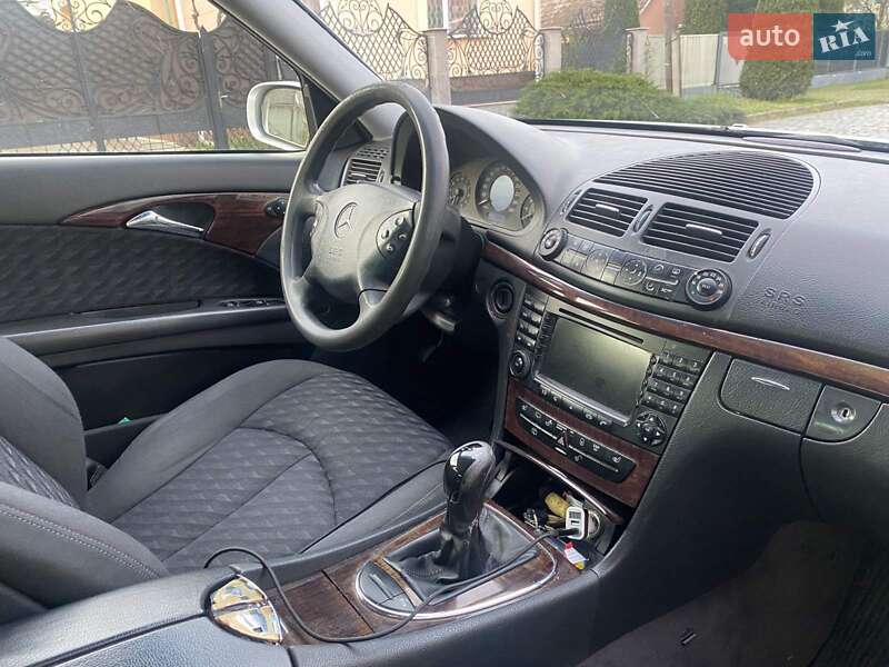 Универсал Mercedes-Benz E-Class 2003 в Ужгороде