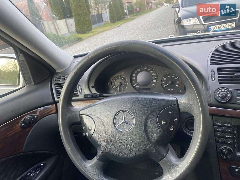 Универсал Mercedes-Benz E-Class 2003 в Ужгороде