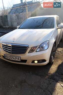 Седан Mercedes-Benz E-Class 2010 в Константиновке