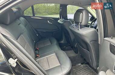 Седан Mercedes-Benz E-Class 2011 в 