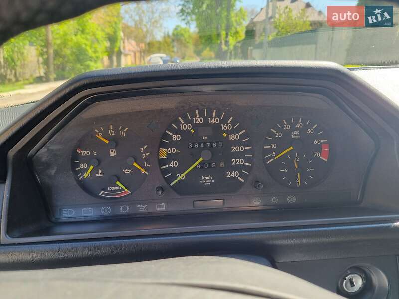 Седан Mercedes-Benz E-Class 1989 в Одессе фото 20 Седан Mercedes-Benz E-Class 1989 в Одессе