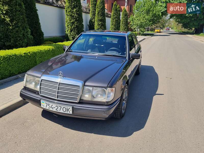 Седан Mercedes-Benz E-Class 1989 в Одессе фото 50 Седан Mercedes-Benz E-Class 1989 в Одессе