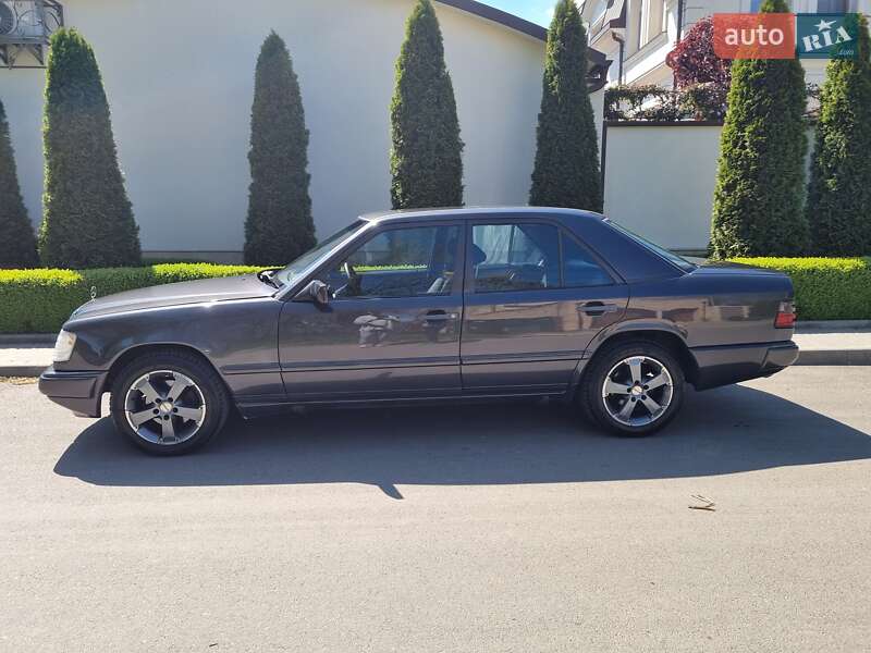 Седан Mercedes-Benz E-Class 1989 в Одессе фото 55 Седан Mercedes-Benz E-Class 1989 в Одессе