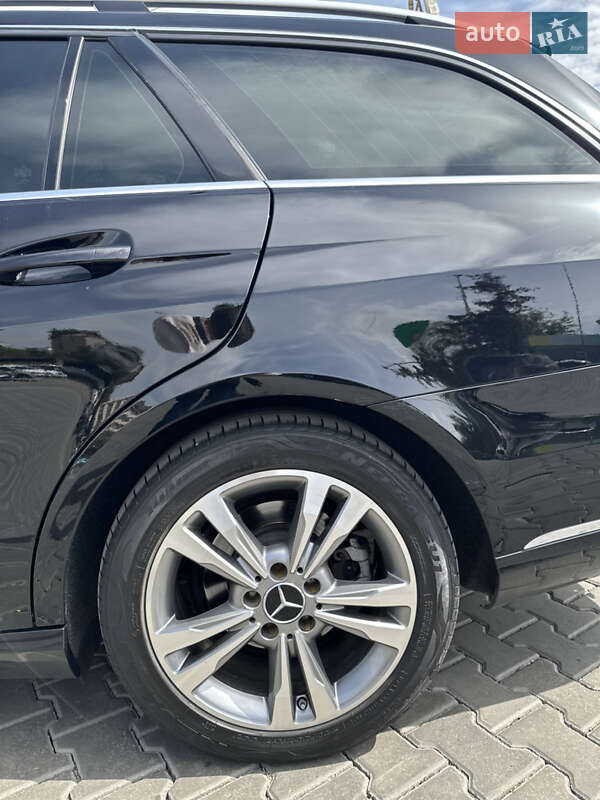 Универсал Mercedes-Benz E-Class 2016 в Черновцах фото 5 Универсал Mercedes-Benz E-Class 2016 в Черновцах