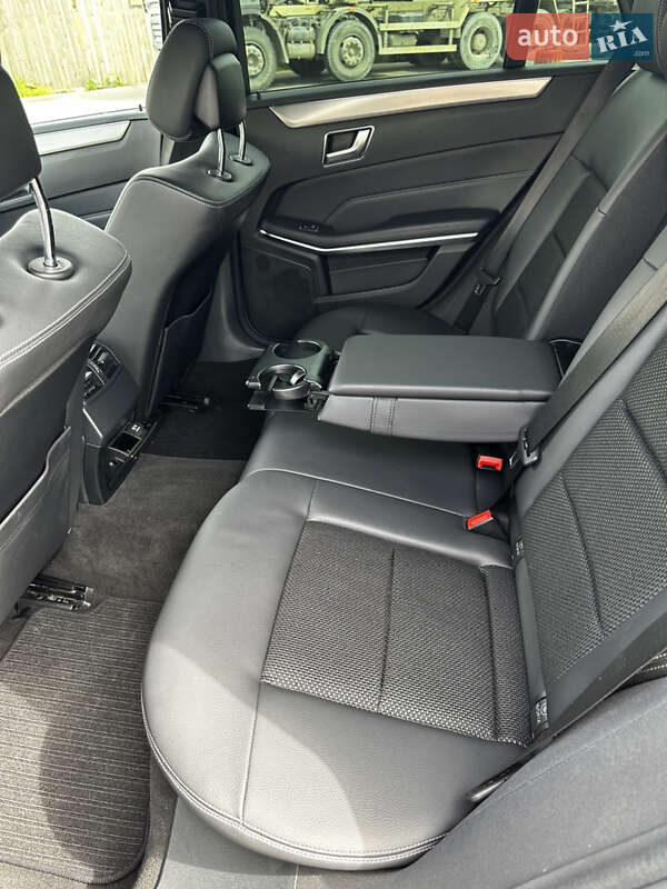 Универсал Mercedes-Benz E-Class 2016 в Черновцах фото 49 Универсал Mercedes-Benz E-Class 2016 в Черновцах