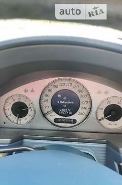 Седан Mercedes-Benz E-Class 2003 в 