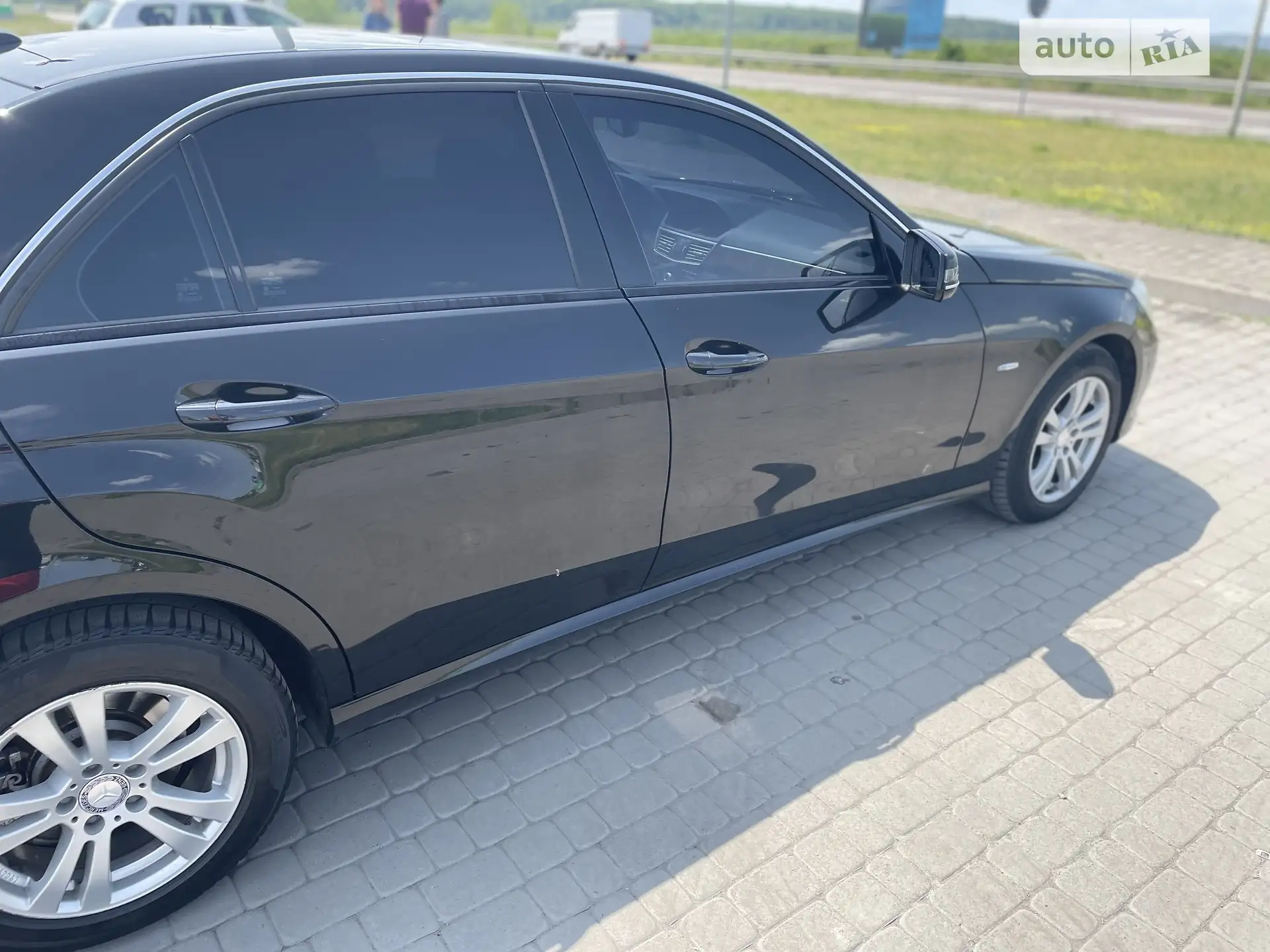 2010 Mercedes-Benz E-klasse - мініатюра 4