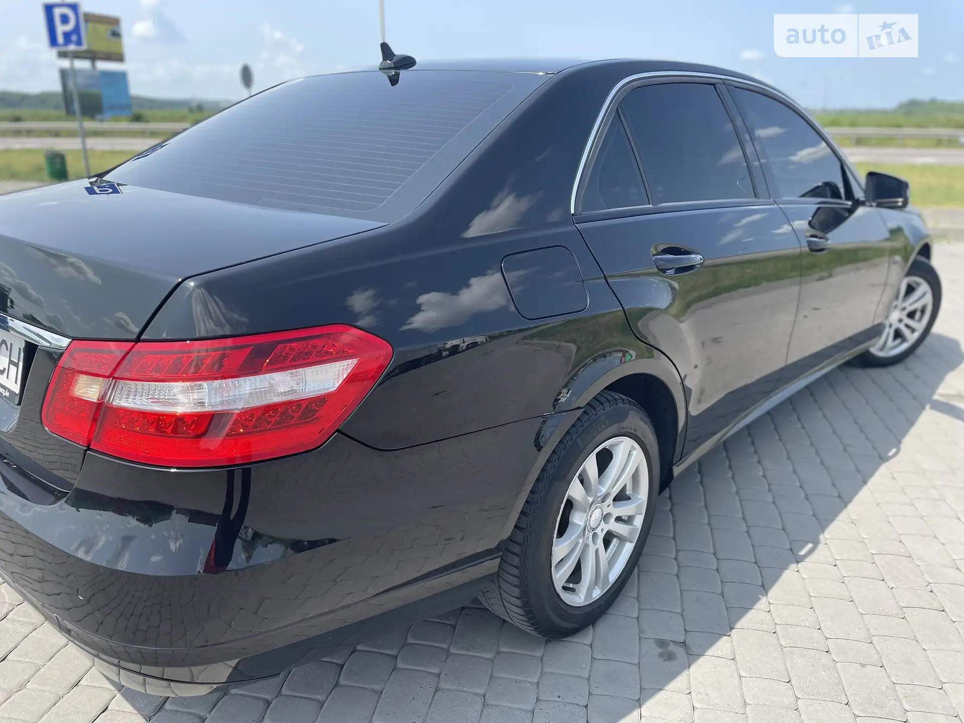 2010 Mercedes-Benz E-klasse - мініатюра 6