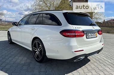 Универсал Mercedes-Benz E-Class 2018 в 