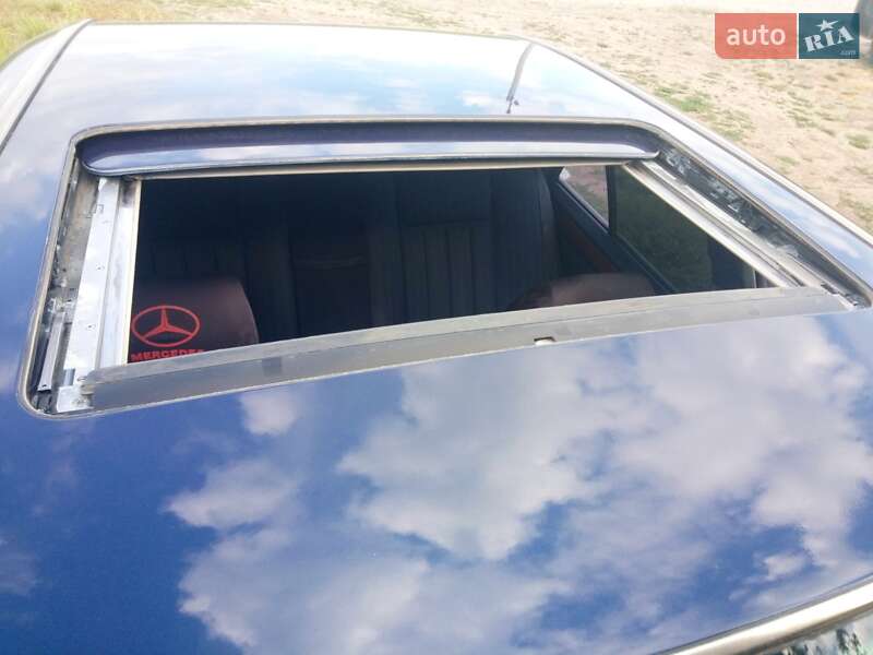 Седан Mercedes-Benz E-Class 1993 в Хмельницькому