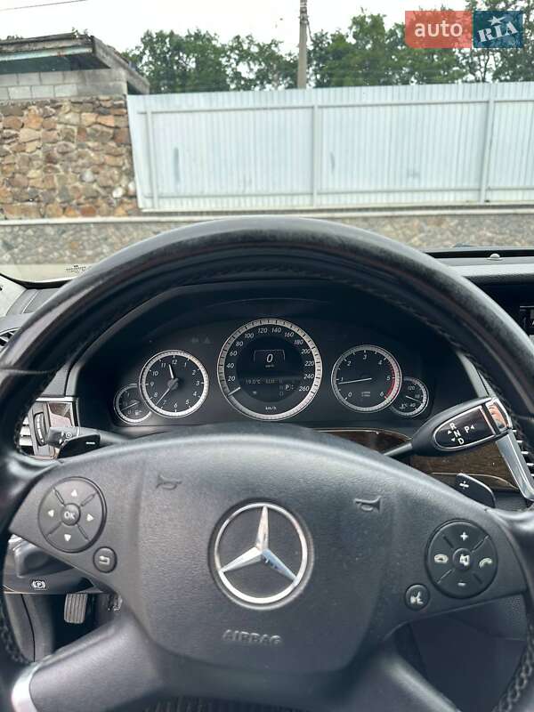 Седан Mercedes-Benz E-Class 2013 в Білій Церкві