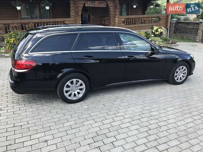 Універсал Mercedes-Benz E-Class 2014 в Ужгороді