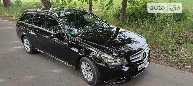 Универсал Mercedes-Benz E-Class 2016 в Киеве