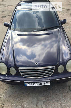 Седан Mercedes-Benz E-Class 2001 в 
