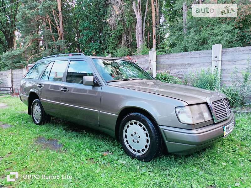 Універсал Mercedes-Benz E-Class 1991 в Житомирі