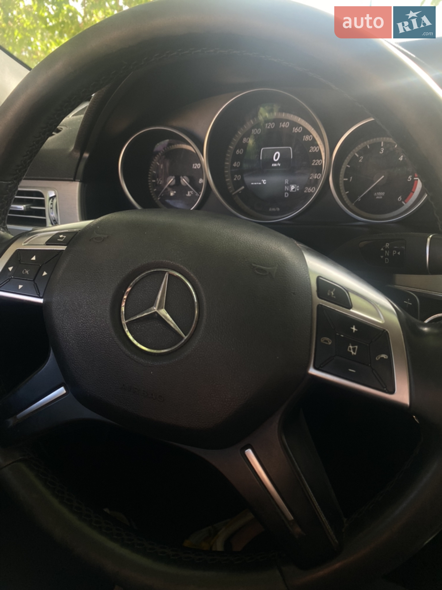 2015 Mercedes-Benz E-klasse - мініатюра 24