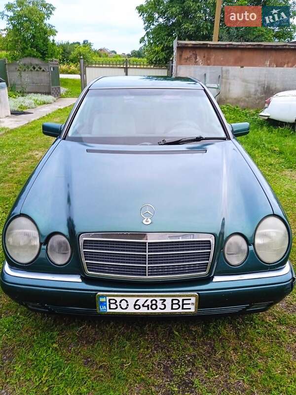 Mercedes-Benz E-Class 1998