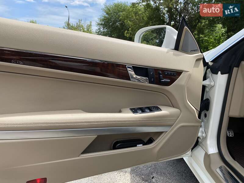 Купе Mercedes-Benz E-Class 2010 в Запорожье